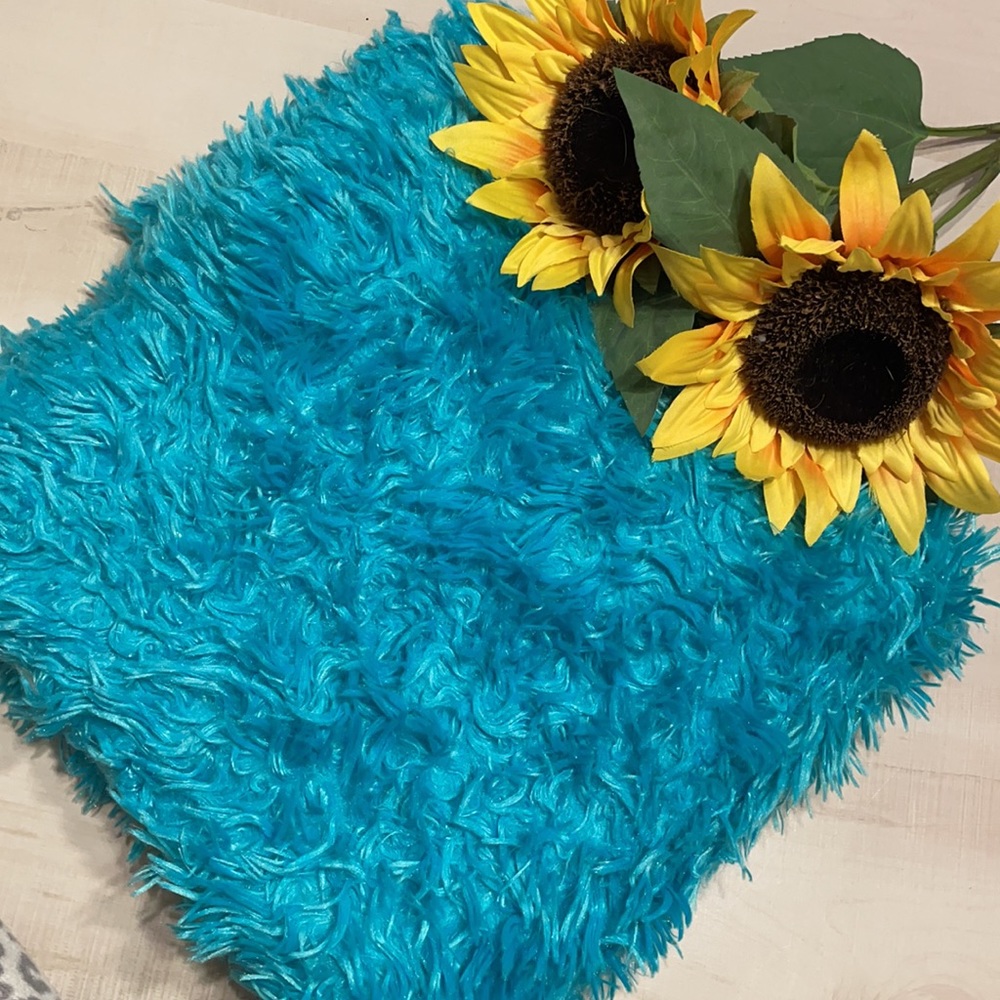 Fluffy Blanket